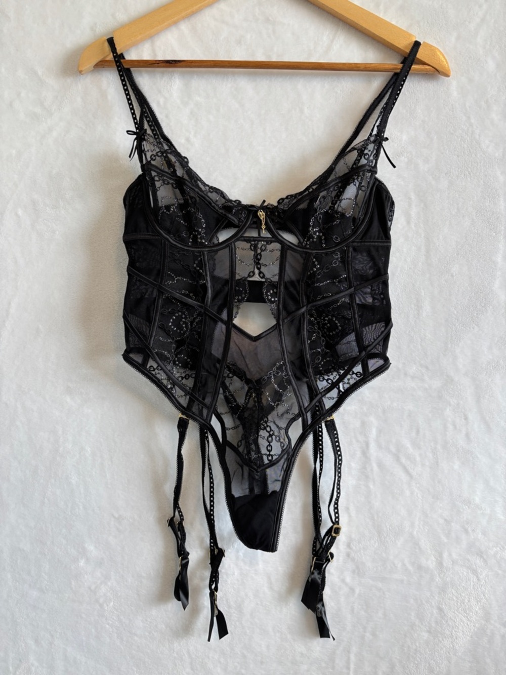 Lounge Vida Black Lace Sheer Bodysuit small - Picture 2 of 15